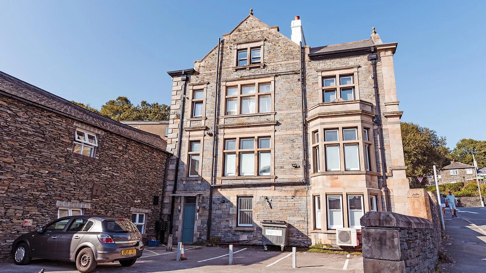 2 High Street Windermere Cumbria LA23 1WY