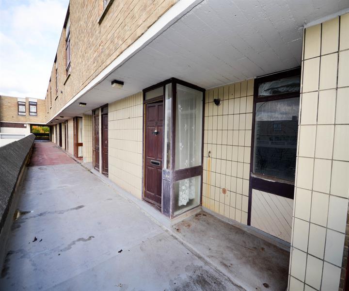 2 Bedroom Flat - Purpose Built