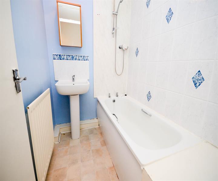 2 Bedroom Flat - Purpose Built
