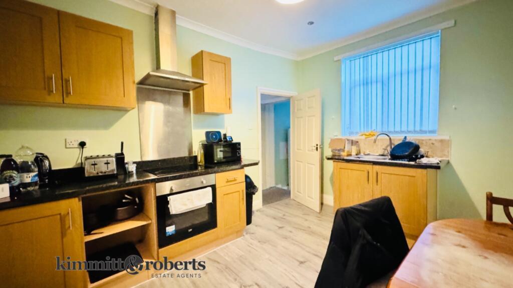 3 Bedroom House - End Terrace