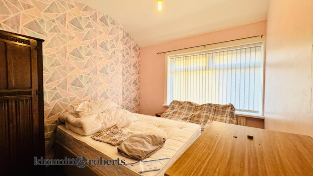 3 Bedroom House - End Terrace