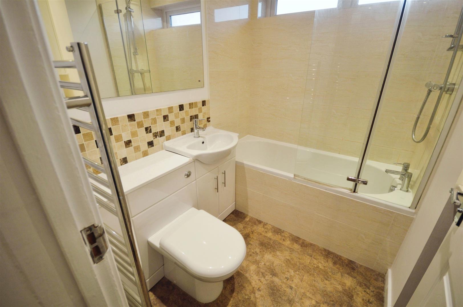 2 Bedroom Flat - Purpose Built