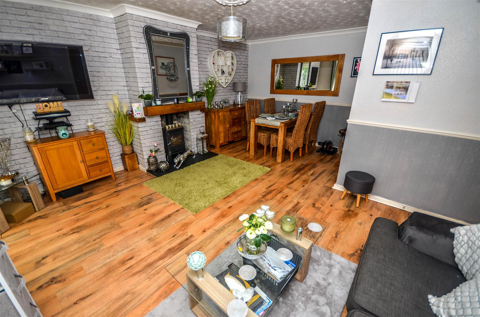 4 Bedroom House - End Terrace