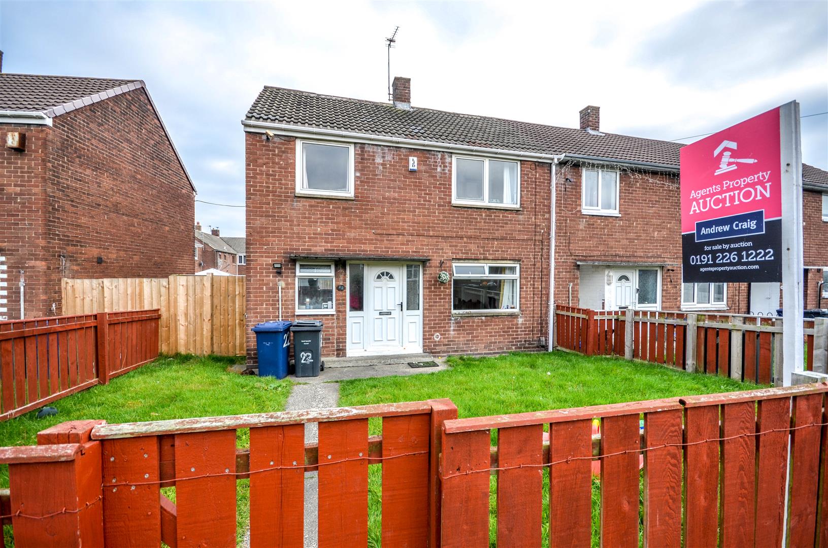 3 Bedroom House - End Terrace