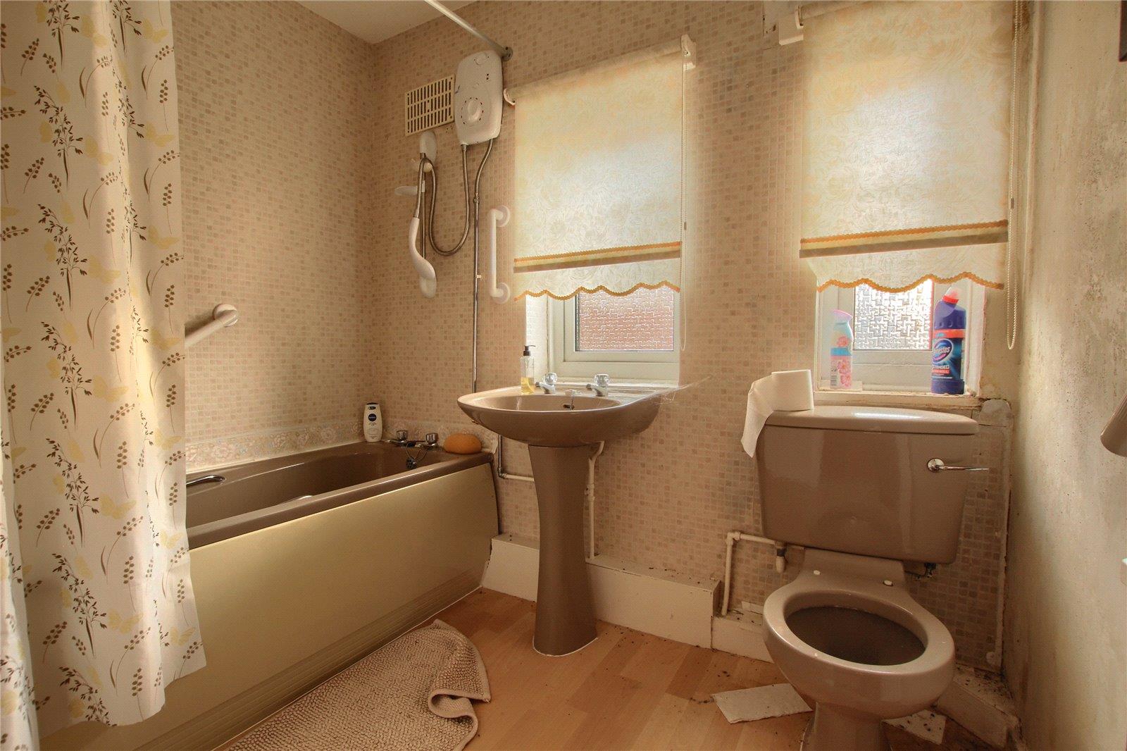 2 Bedroom House - Semi-Detached