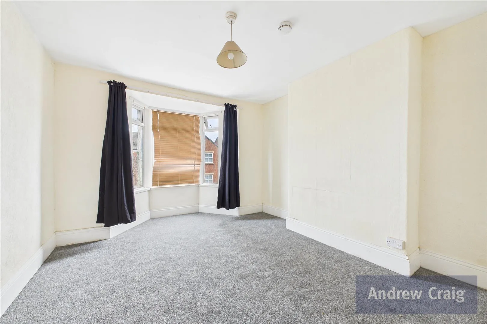 4 Bedroom Flat
