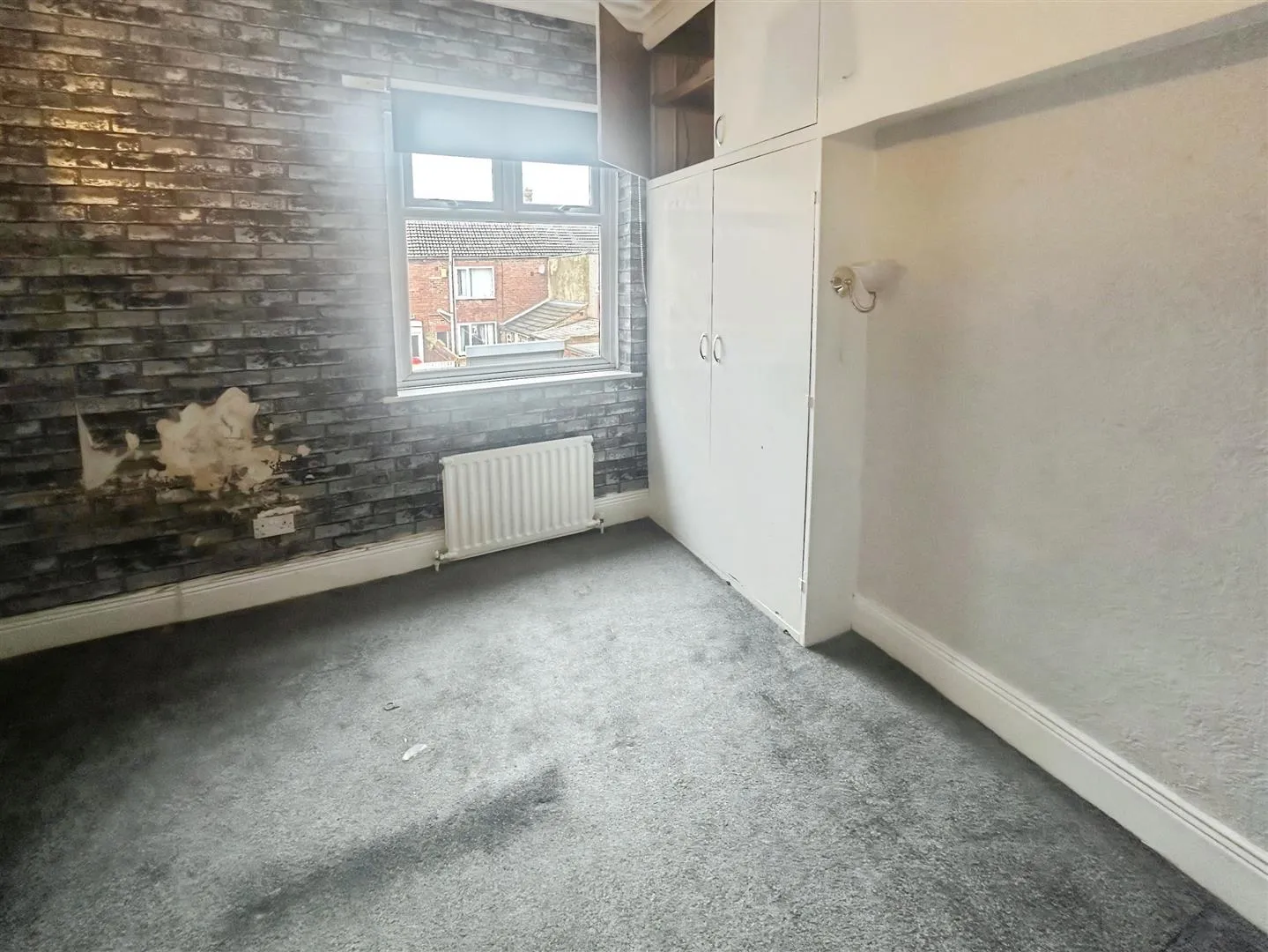 3 Bedroom House - Terraced