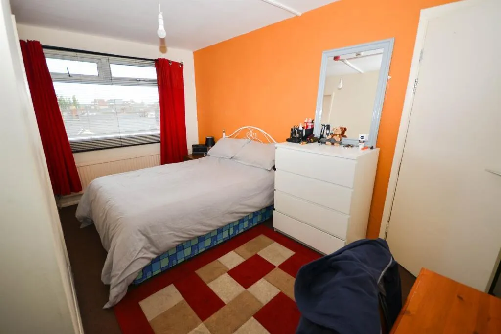 3 Bedroom Block of Flats