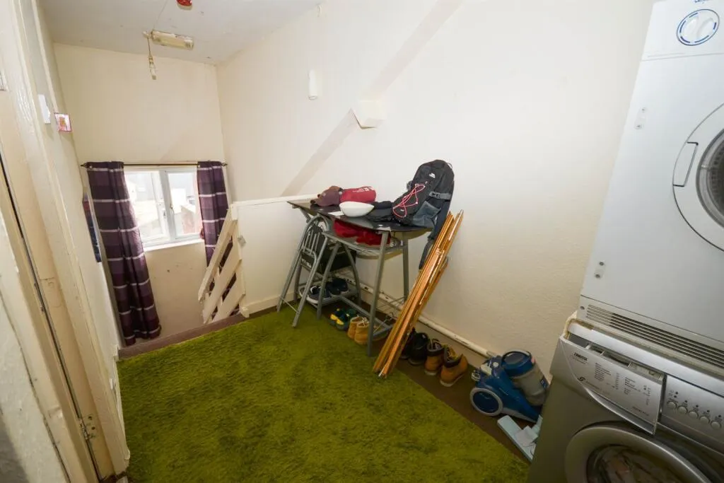 3 Bedroom Block of Flats