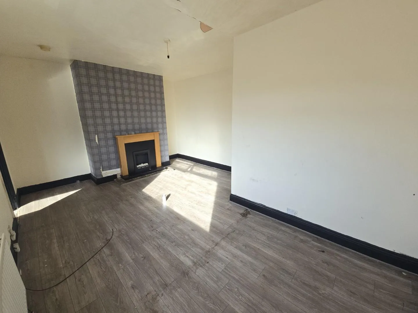 2 Bedroom Flat - Purpose Built
