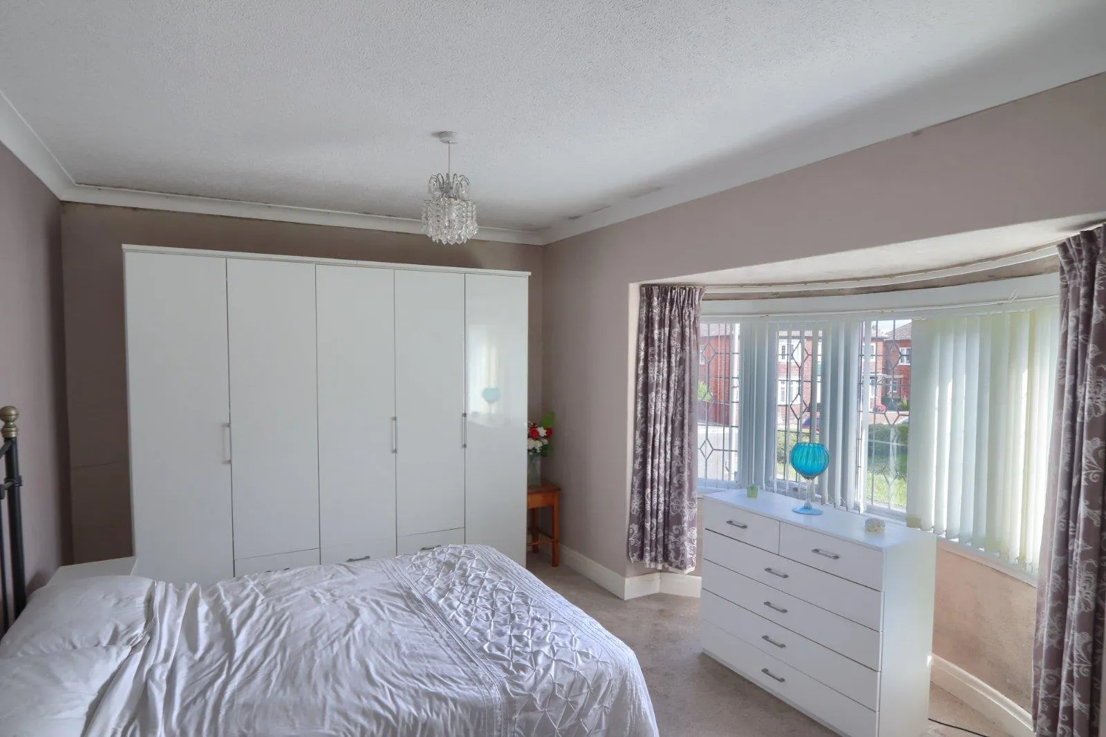 2 Bedroom House - Semi-Detached