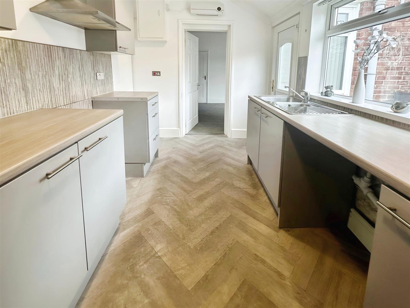 2 Bedroom House - Terraced