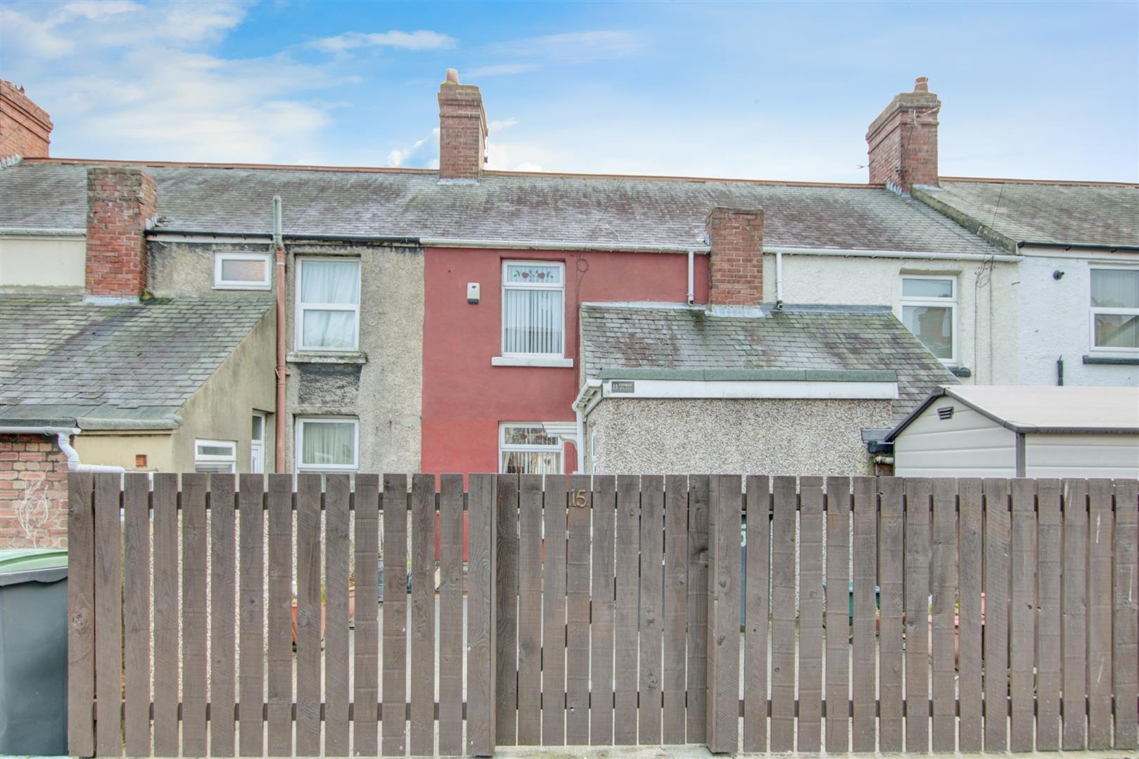 2 Bedroom House - Mid Terrace