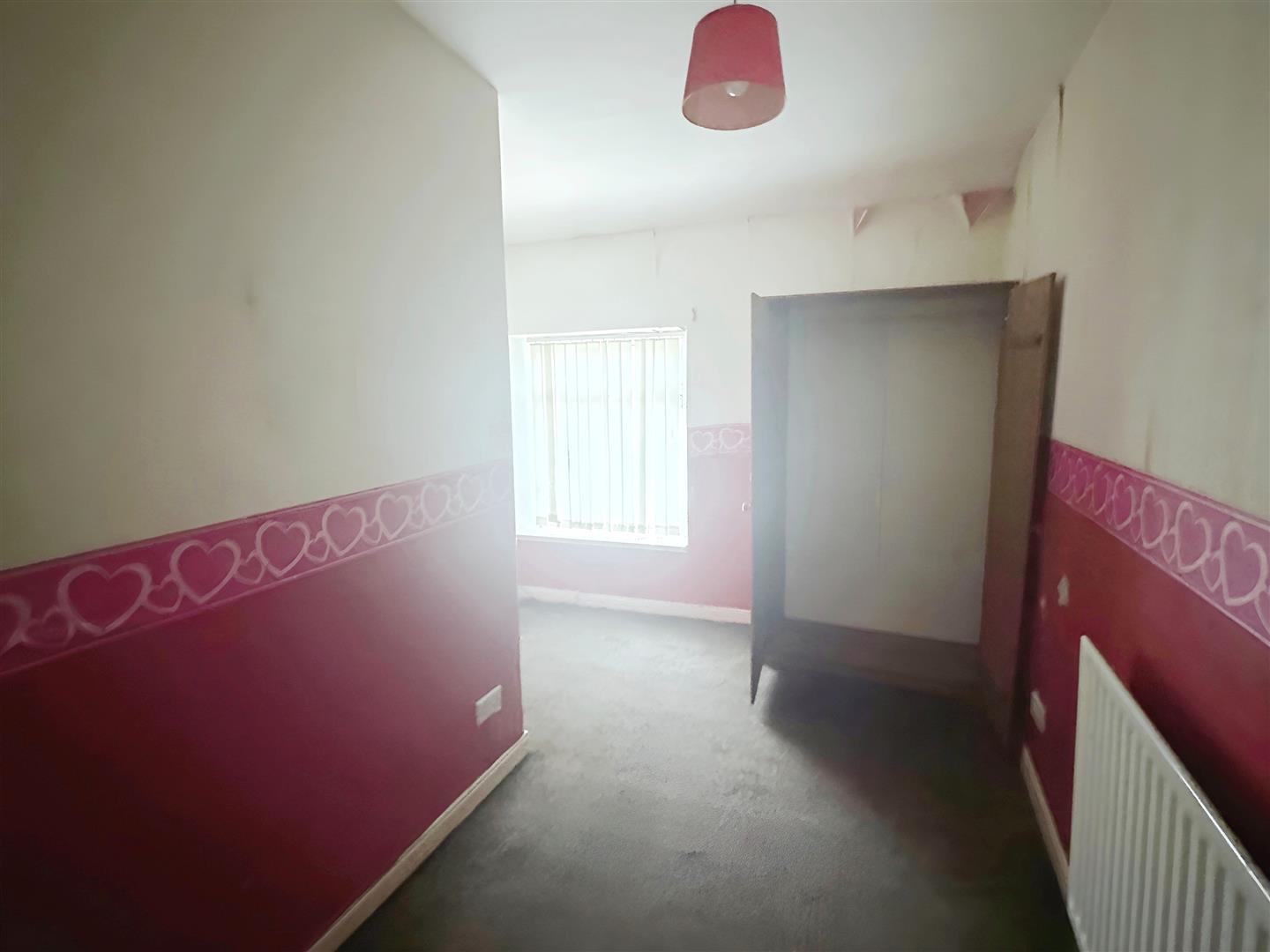 2 Bedroom House - End Terrace