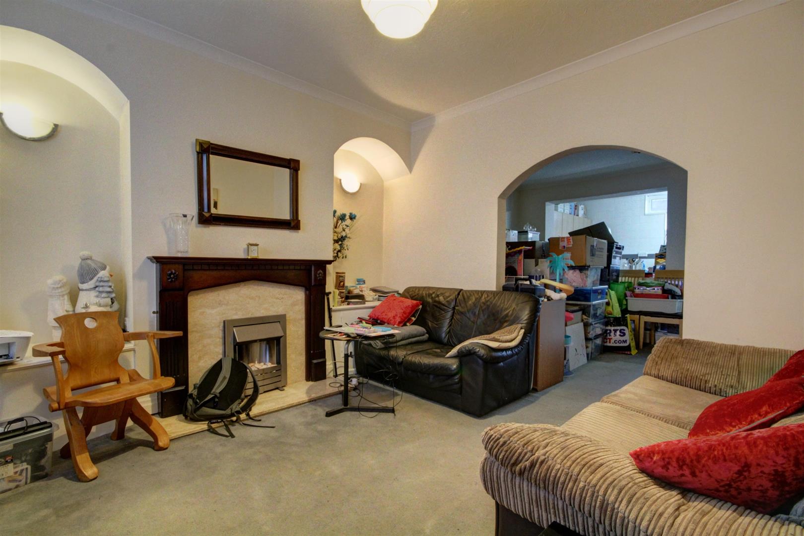 4 Bedroom House - End Terrace