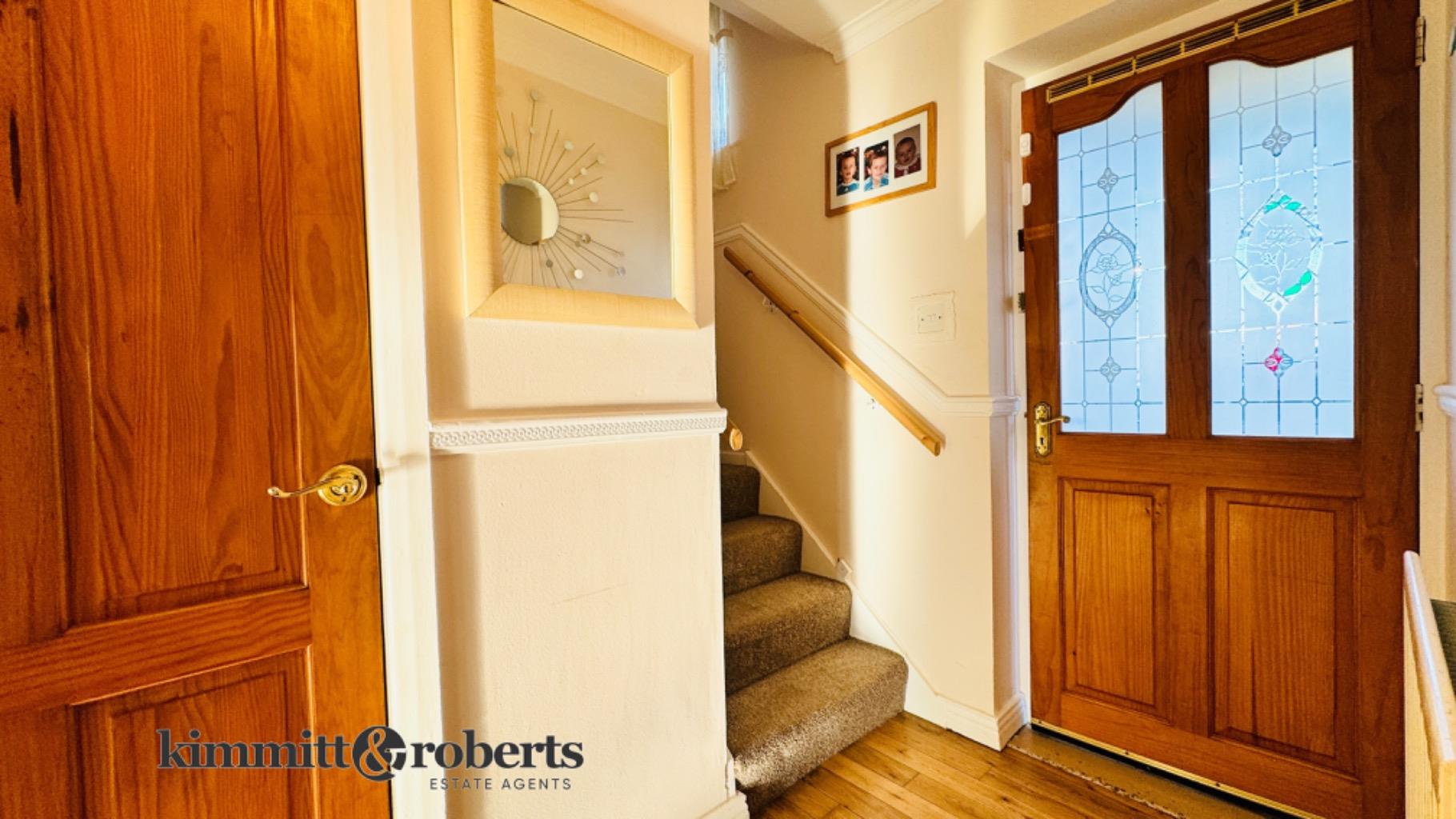 2 Bedroom House - Terraced
