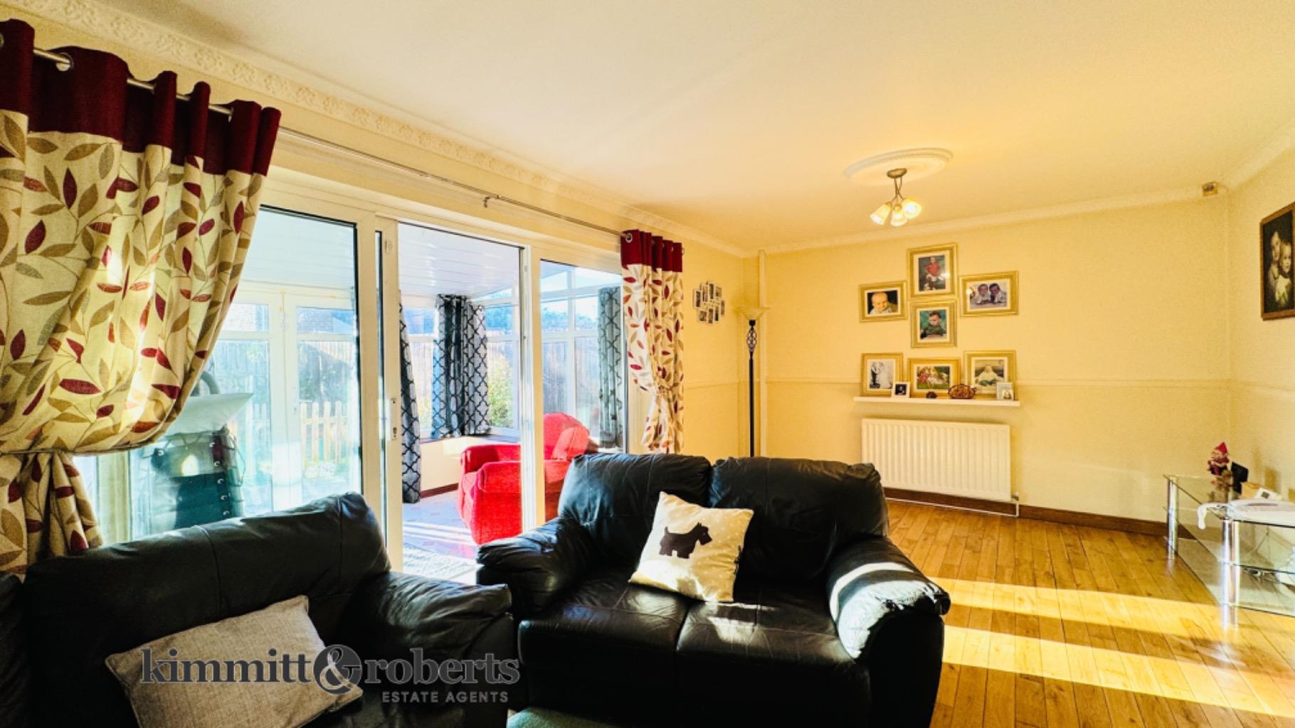 2 Bedroom House - Terraced