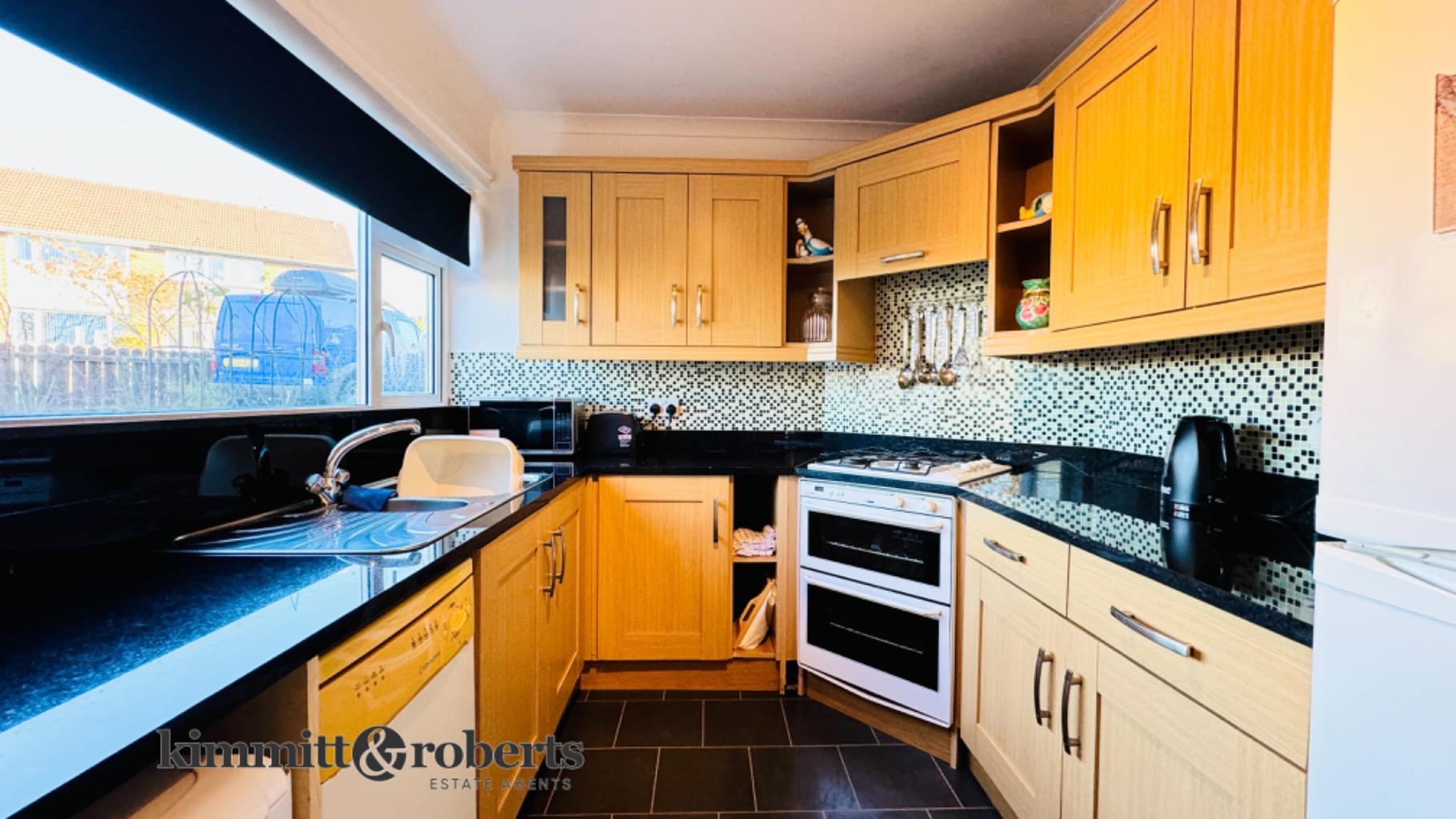2 Bedroom House - Terraced