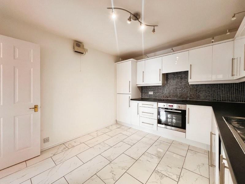 3 Bedroom Flat