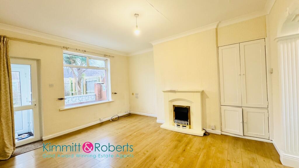 2 Bedroom Bungalow - Terrace
