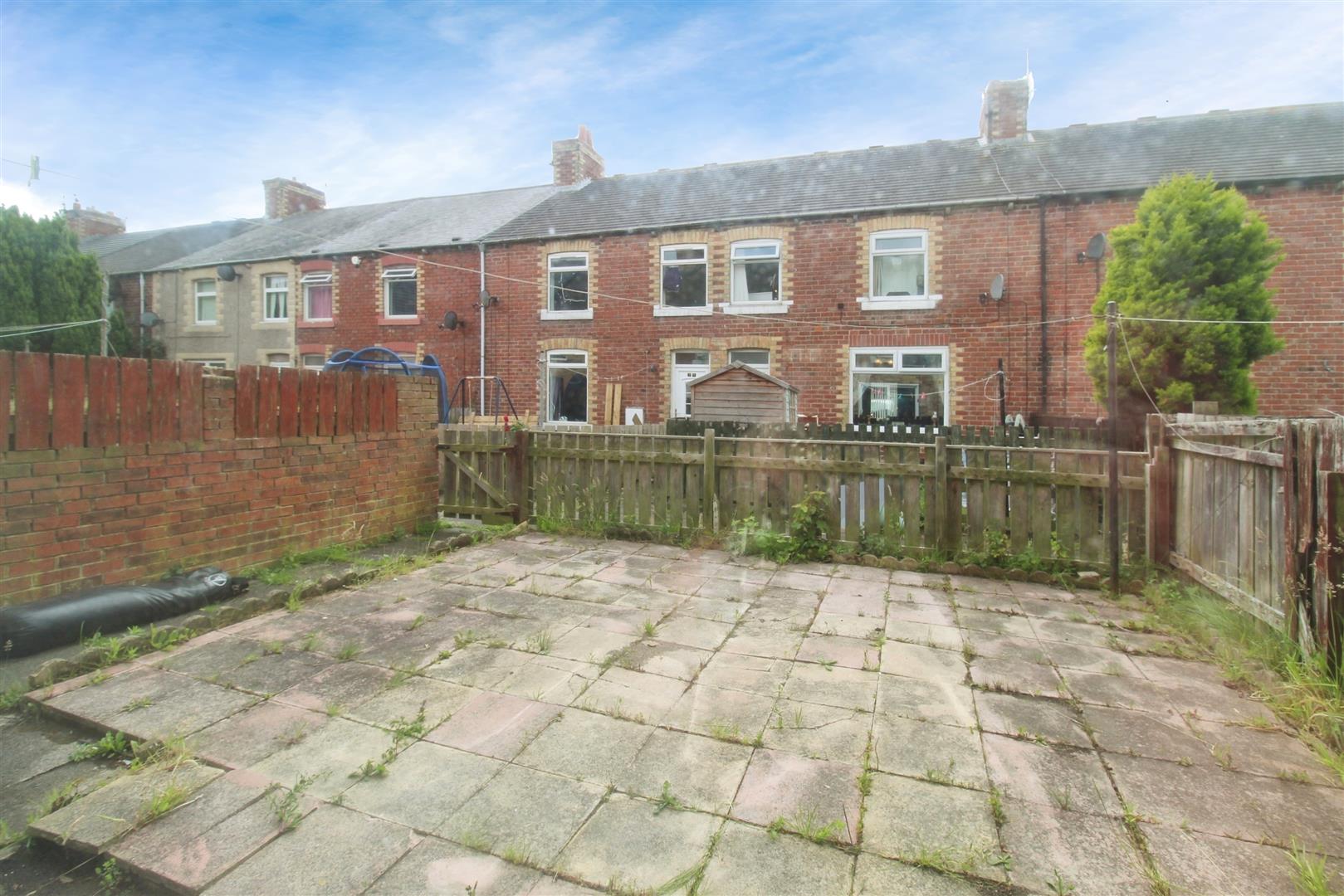 3 Bedroom House - Mid Terrace