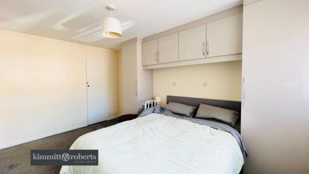 2 Bedroom House - Semi-Detached
