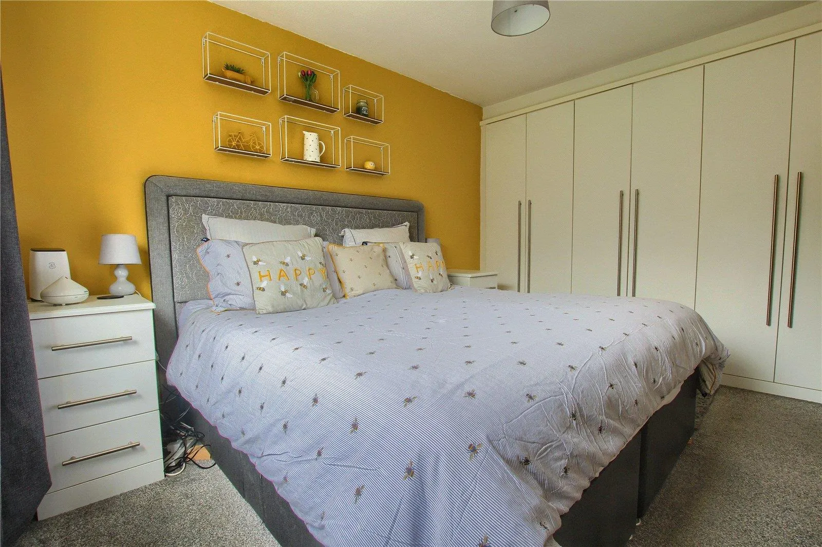 3 Bedroom House - End Terrace