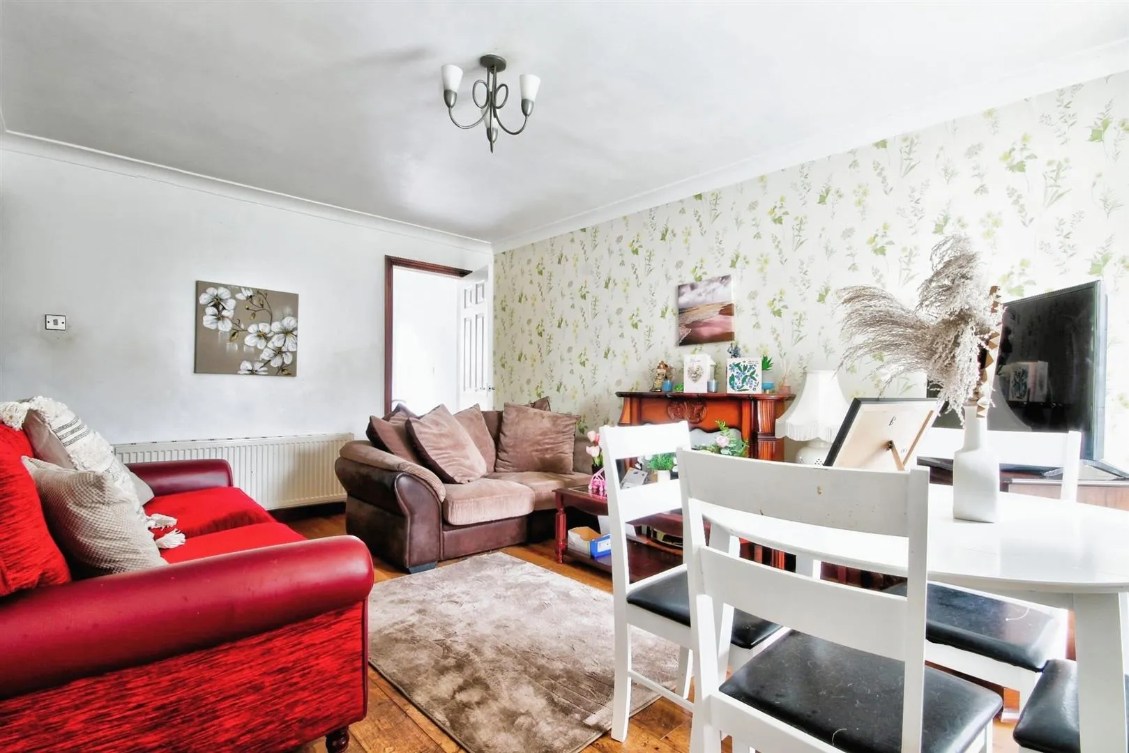 2 Bedroom Flat