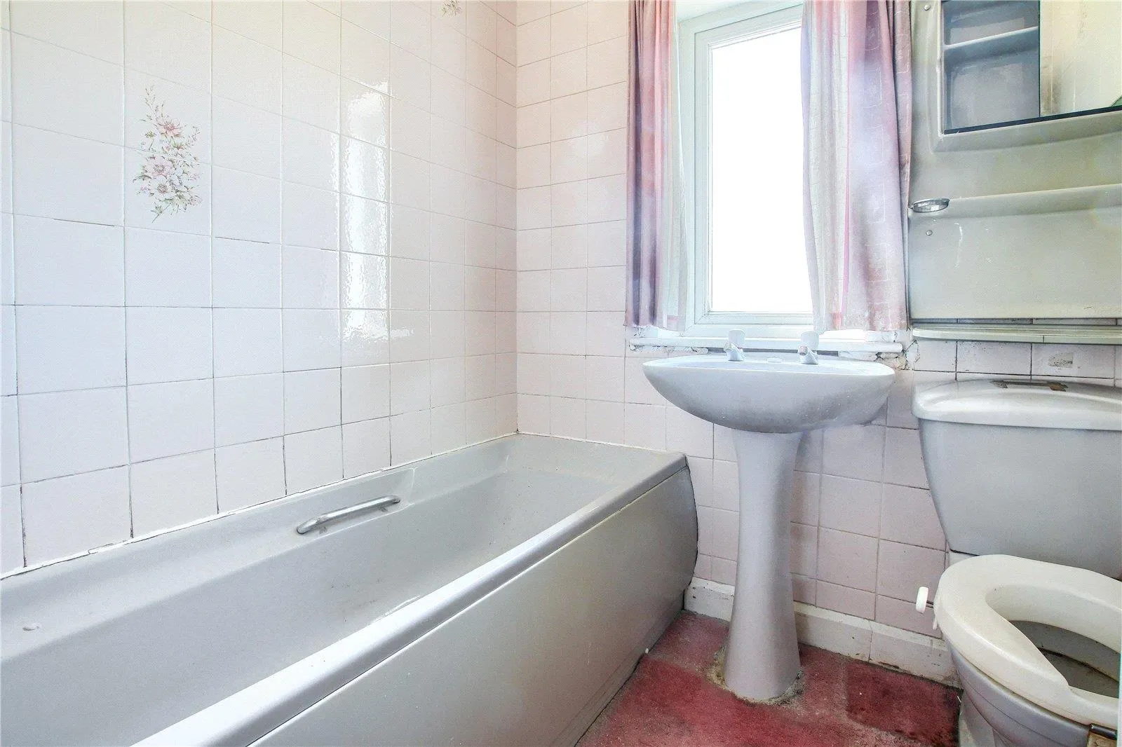 3 Bedroom House - End Terrace