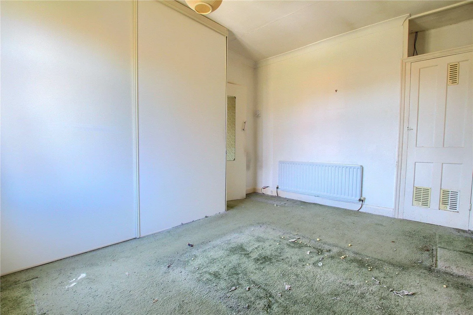 3 Bedroom House - End Terrace