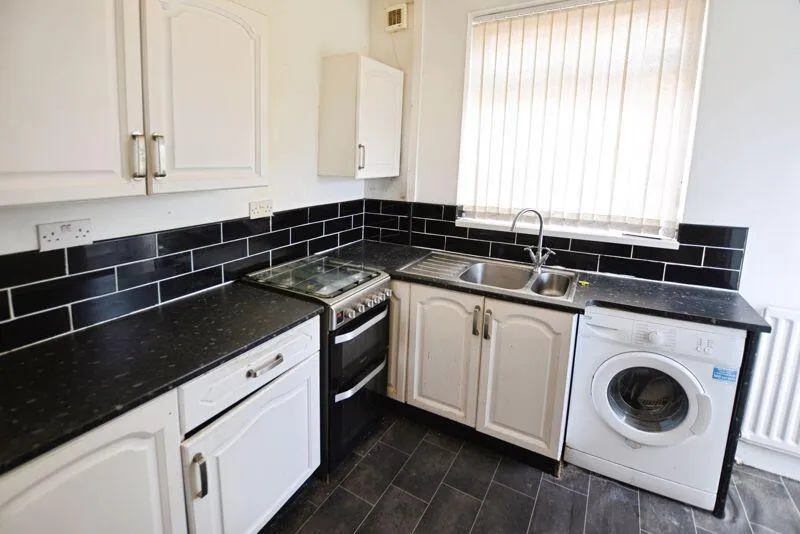 2 Bedroom Flat