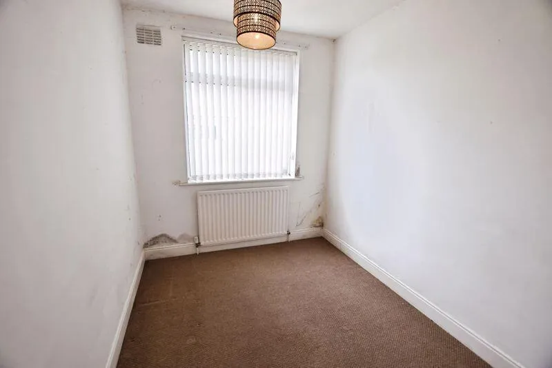 2 Bedroom Flat