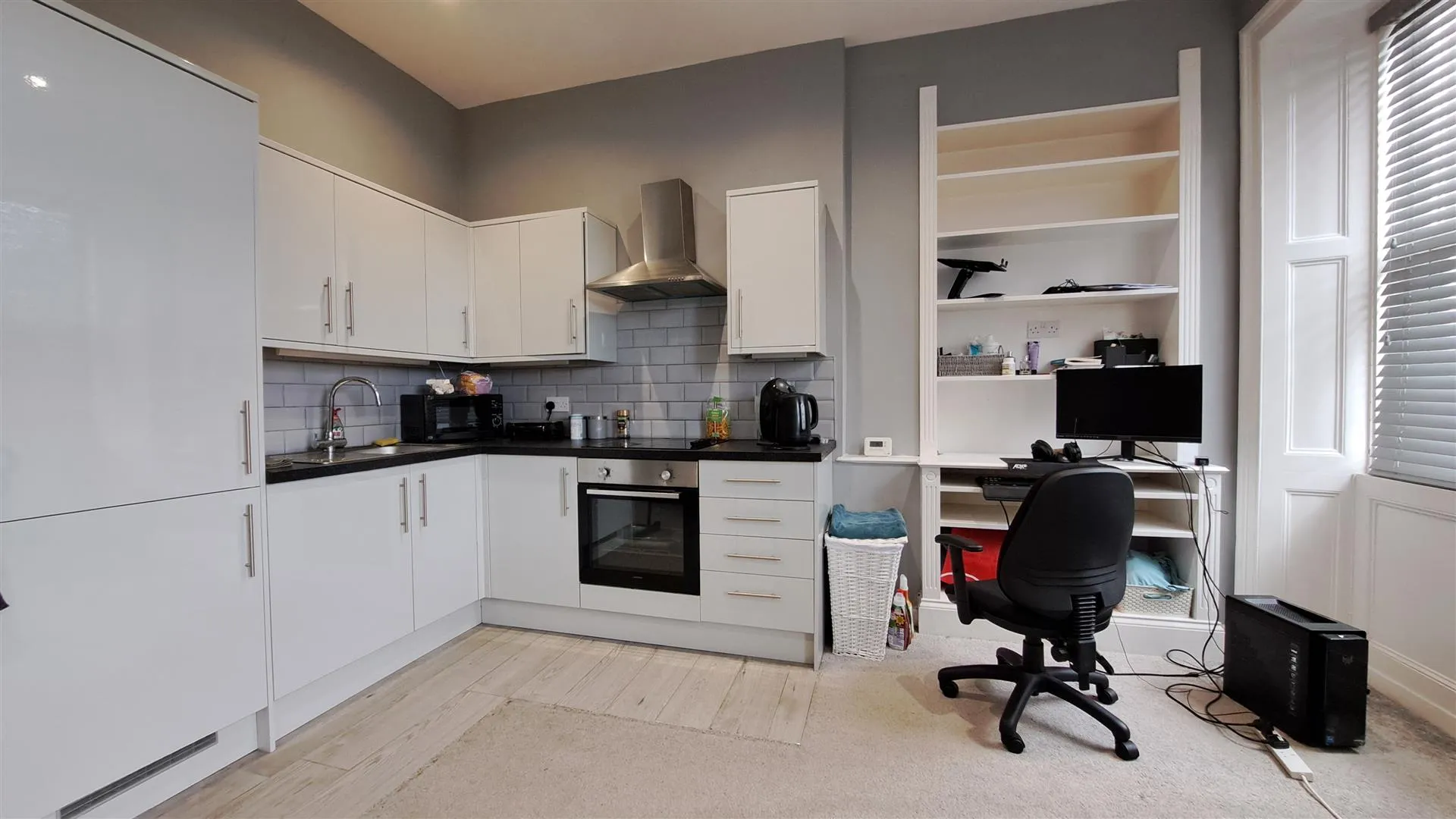 2 Bedroom Block of Flats