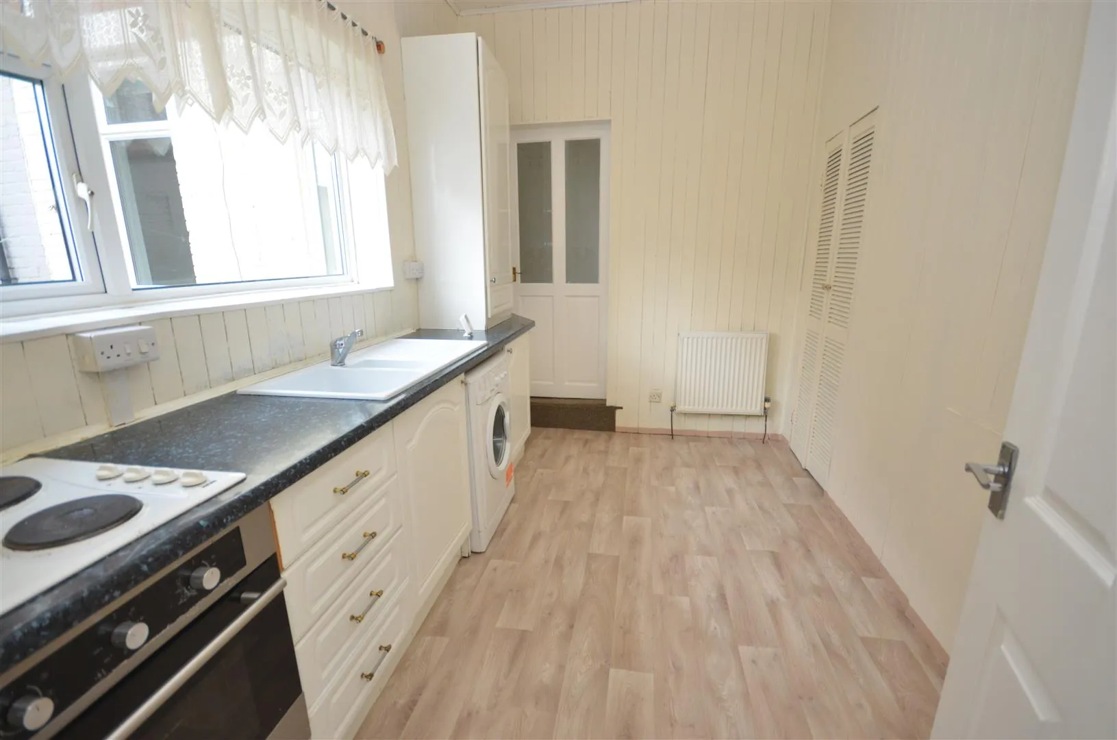 2 Bedroom Flat