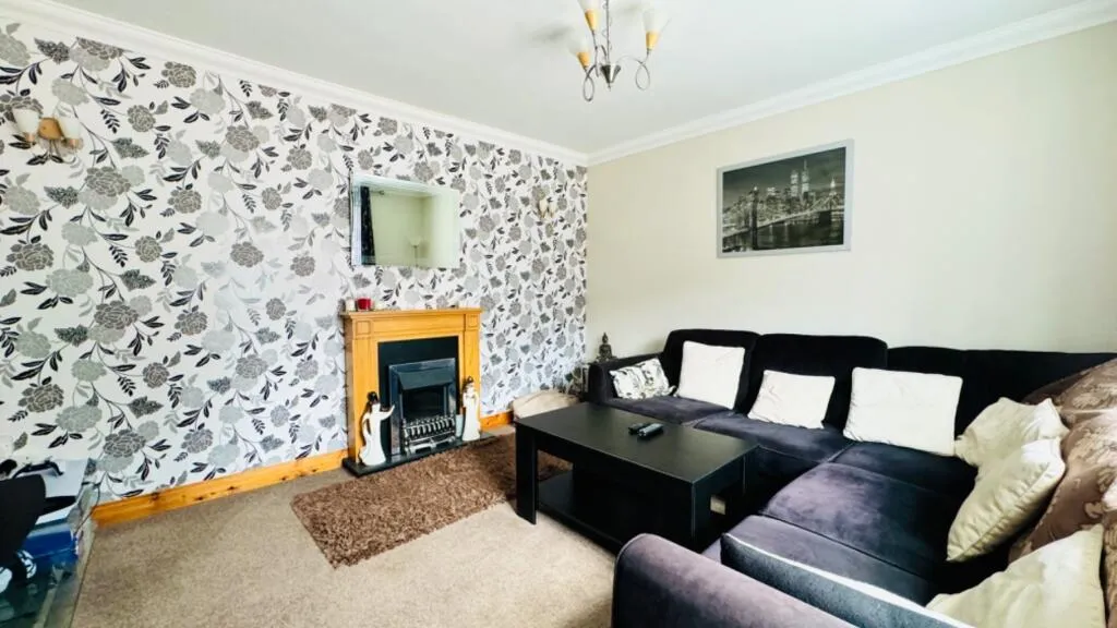 3 Bedroom House - Semi-Detached