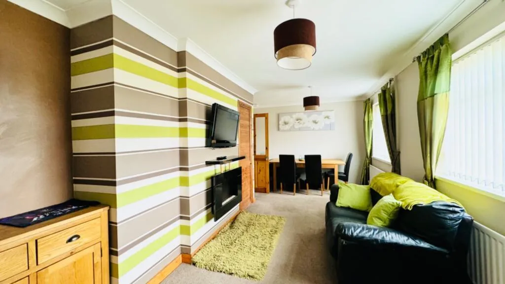 3 Bedroom House - Semi-Detached