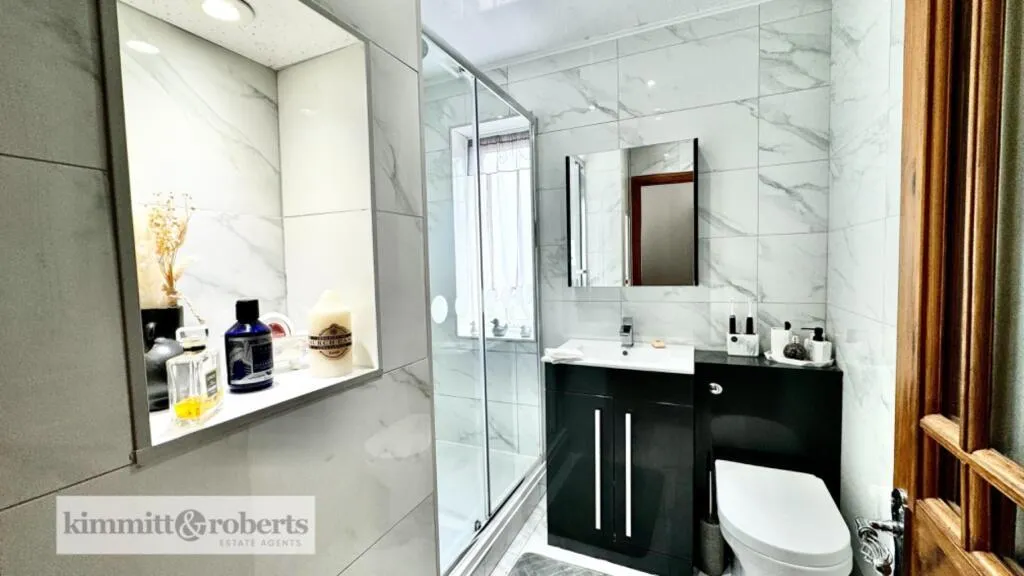 2 Bedroom House - Semi-Detached