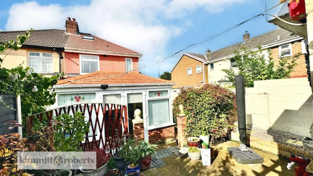 2 Bedroom House - Semi-Detached