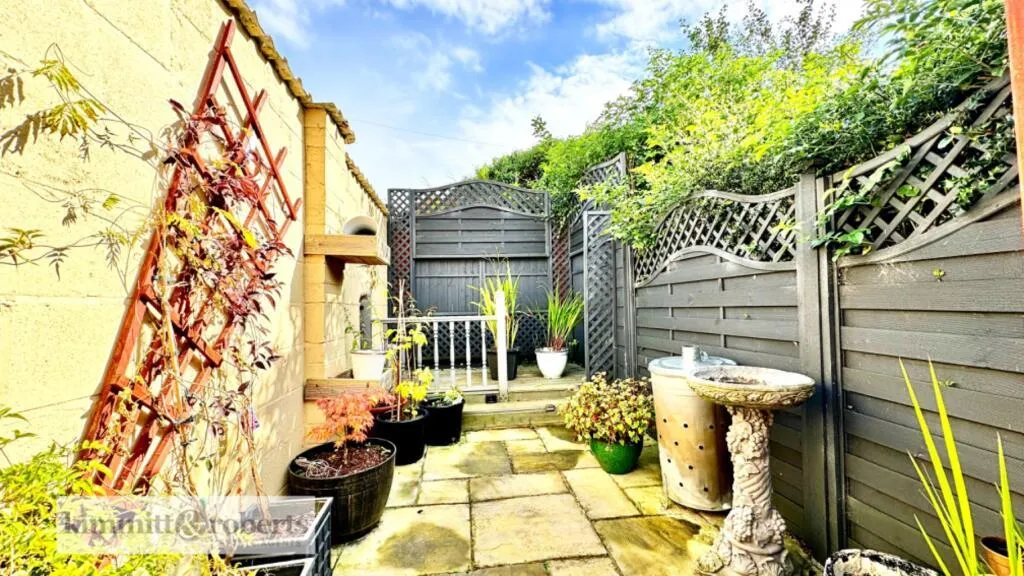 2 Bedroom House - Semi-Detached
