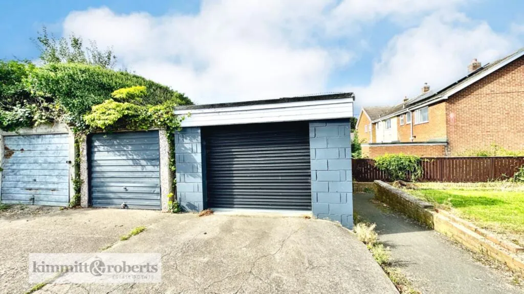 2 Bedroom House - Semi-Detached