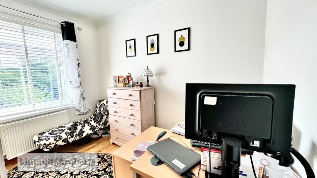 2 Bedroom House - Semi-Detached