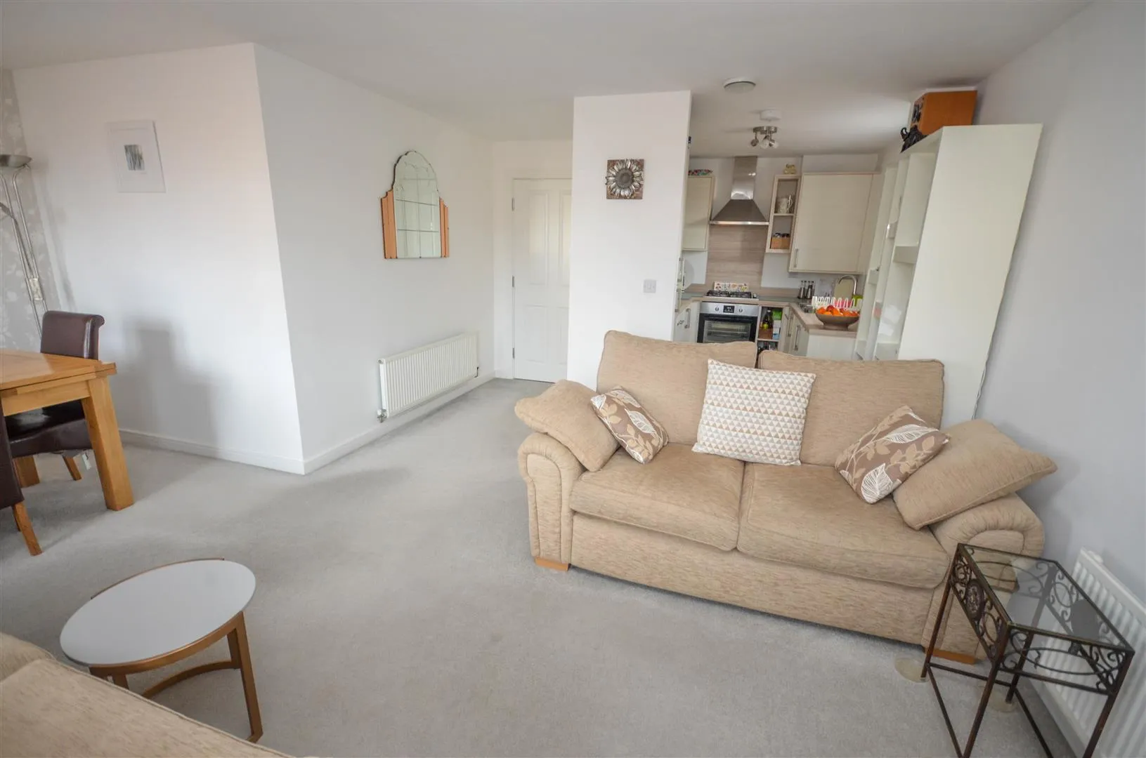 2 Bedroom Flat