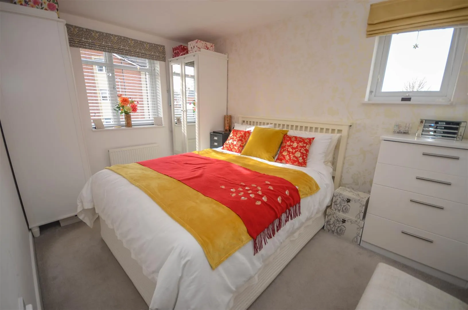 2 Bedroom Flat