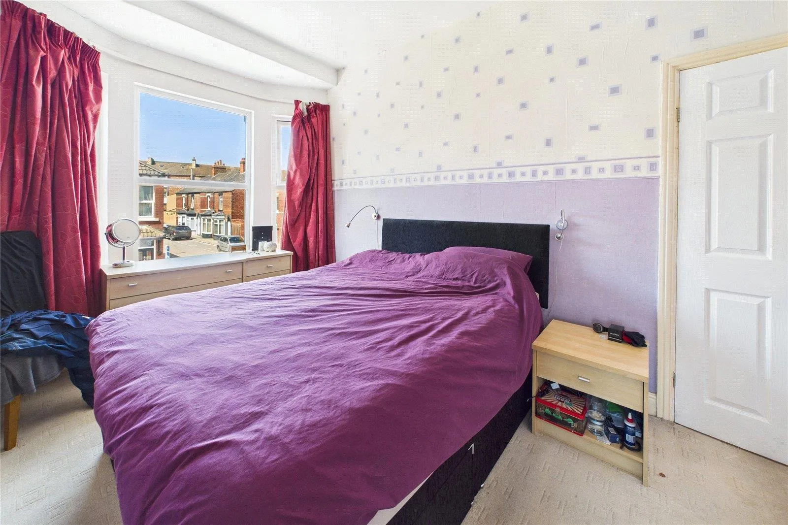 3 Bedroom House - End Terrace