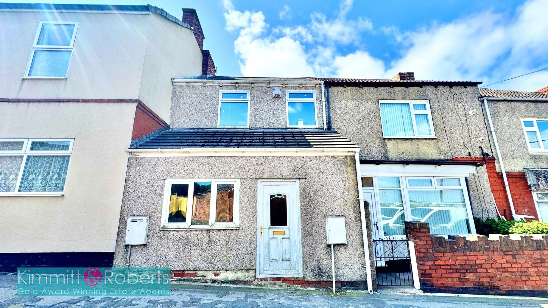 3 Bedroom House - Mid Terrace