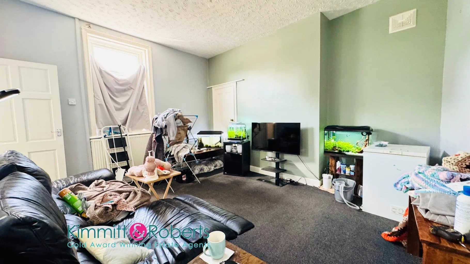 3 Bedroom House - Terraced