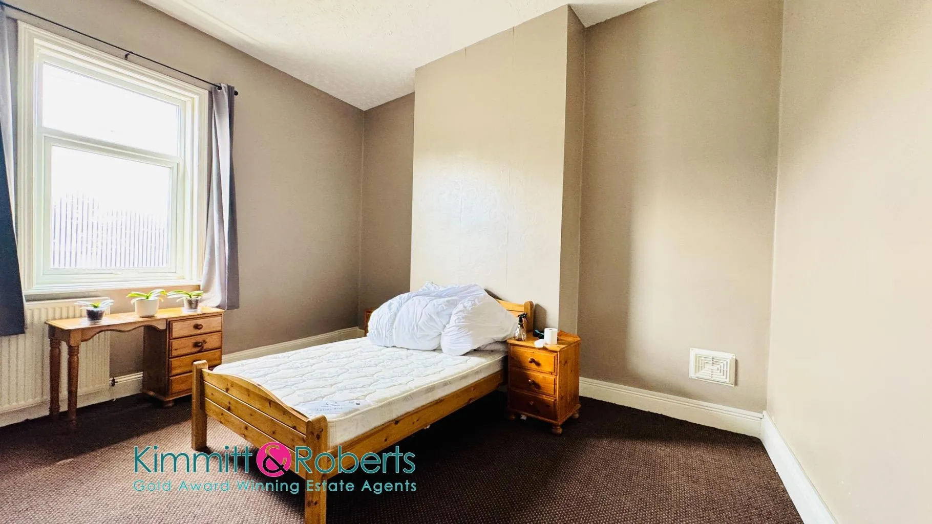 3 Bedroom House - Terraced