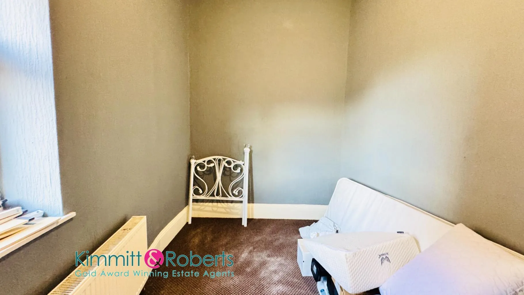 3 Bedroom House - Terraced