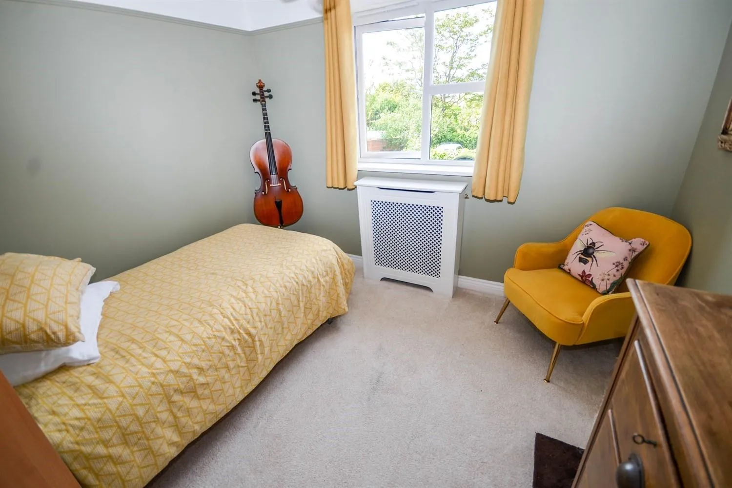 3 Bedroom House - Semi-Detached