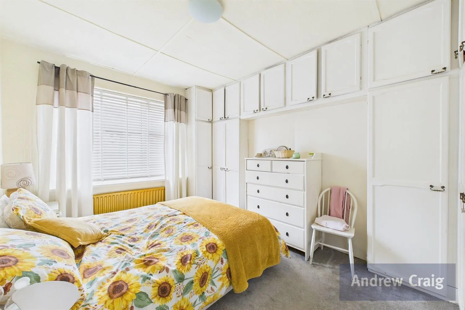 4 Bedroom House - End Terrace